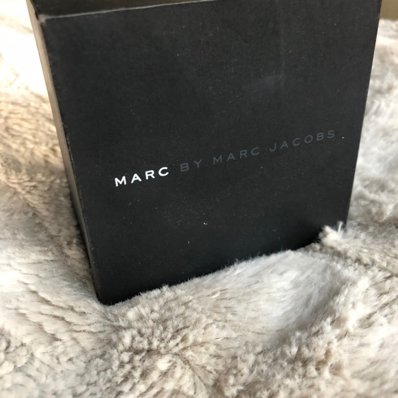 Marc By Marc Jacobs Henry Rose Gold Watch w/ Box - Picture 2 of 6
